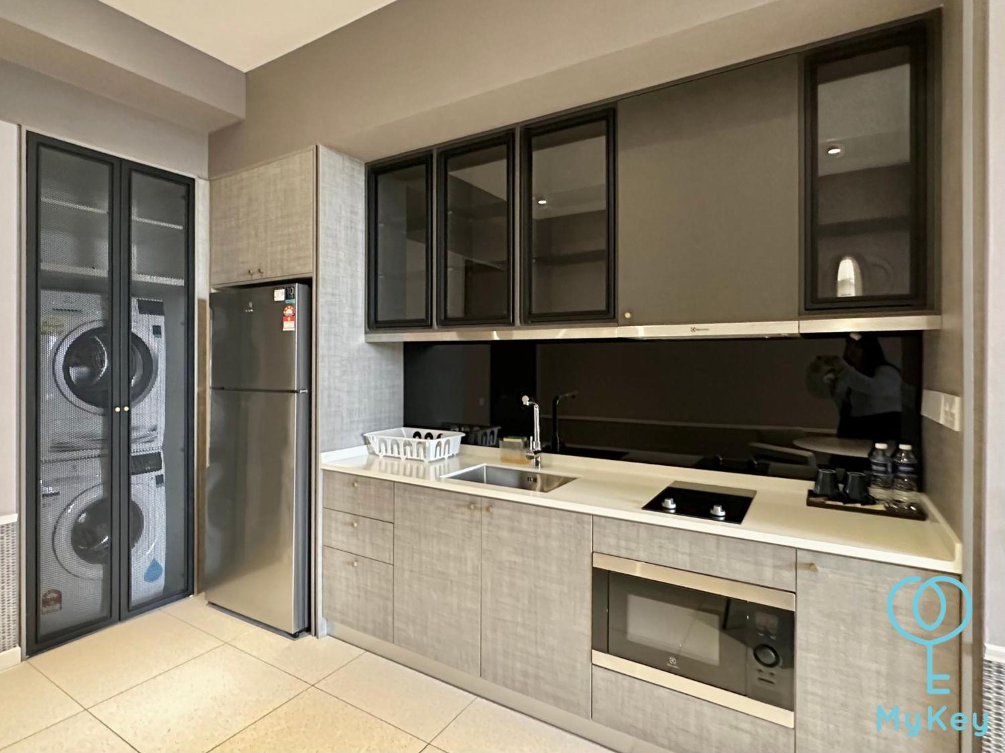 クアラルンプールMillerz Square By Mykeyアパートメント エクステリア 写真 A wet kitchen in a condominium in Malaysia.